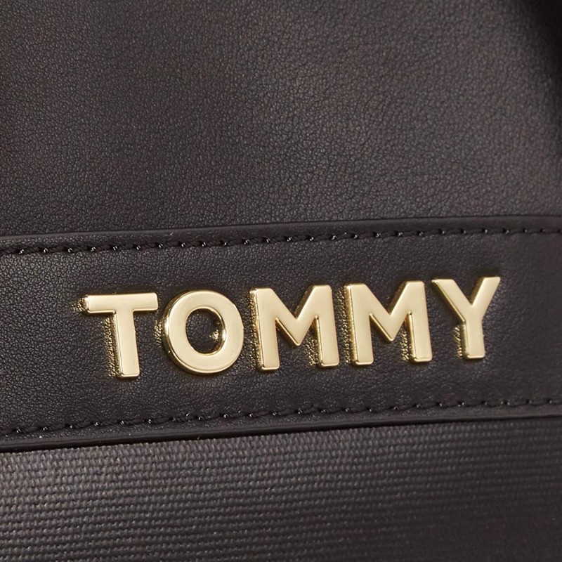 Tommy Hilfiger 라지 캐시 사첼, 실버