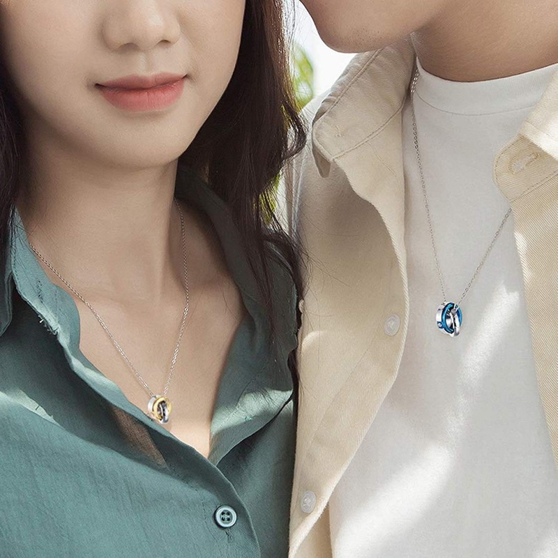 Deelfel 페어 목걸이 링 단순 남성 목걸이 티타늄 실버 링 18 금 블루 문자 각인 남성 목걸이 패션 액세서리 개별 판매 | 목걸이 통판