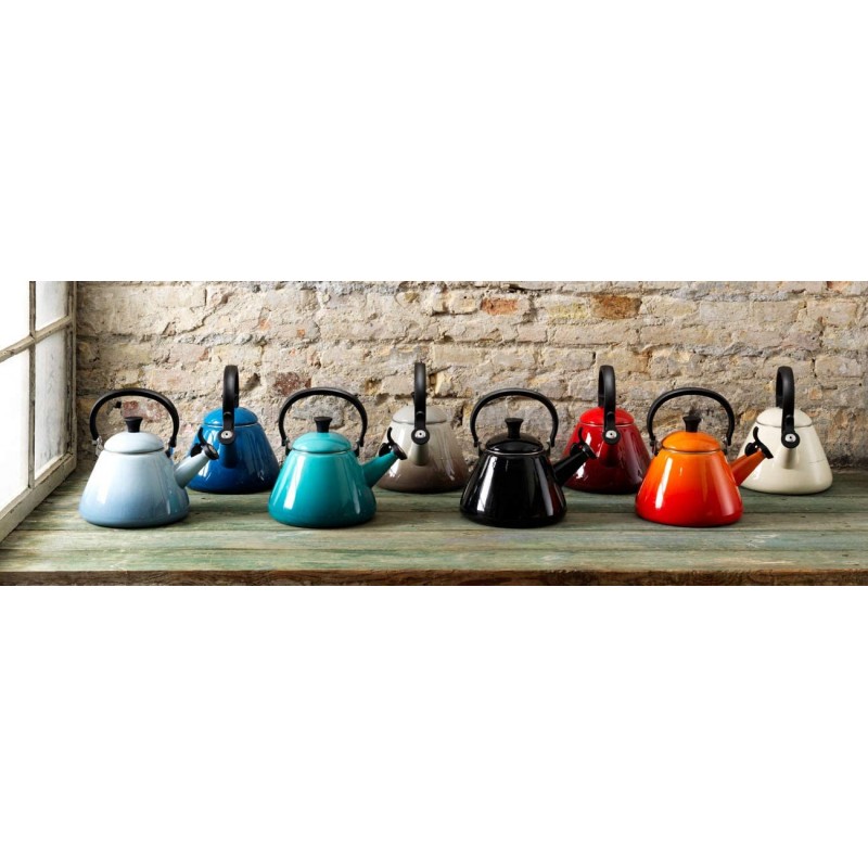 Le Creuset Kone 스토브-탑 주전자 인덕션 및 주철 에나멜 스틸을 포함한 모든 호브 유형에 적합 1.6L