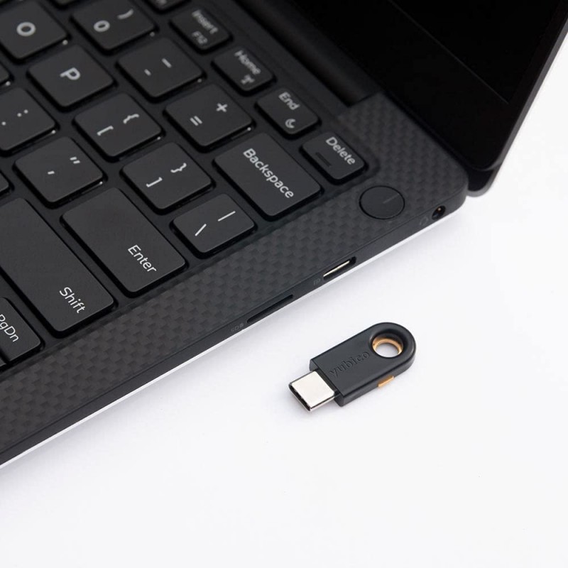 YUBICO YubiKey 5C - 2단계 인증 USB 보안 키 USB-C 포트에 적합 - FIDO 인증, 온라인 계정 보호