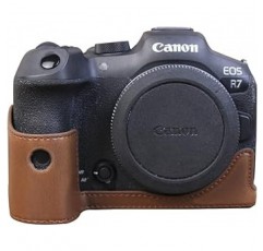 Koowl 호환 Canon EOS R7 카메라 가방 카메라 케이스, Koowl 수제 최고급 PU 가죽 카메라 하프 케이스, SLR 카메라 케이스, 방수, 방진, 휴대용, Openwork Base + Hand Strap (Coffee Color, PU)