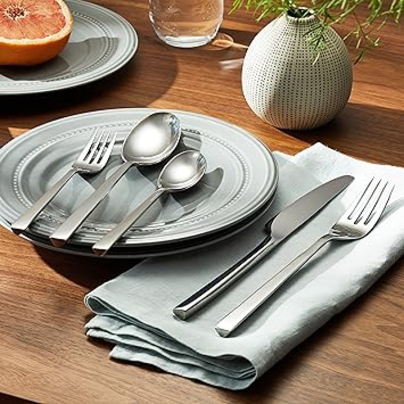 Towle의 Towle 20 PC 룩소르 플랫웨어 세트