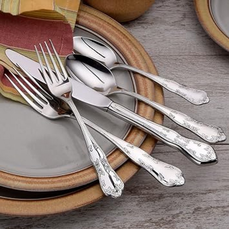 마사 워싱턴 20 Piece Flatware 세트 18 / 10 Made in USA