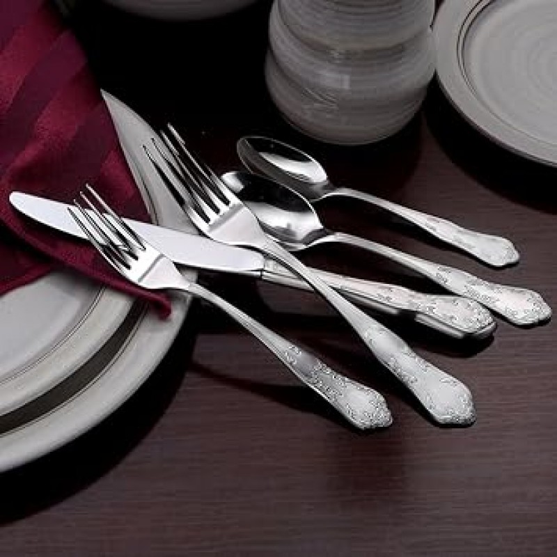 Liberty Tabletop 마사 워싱턴 45-piece 18 / 10 Flatware set for 8 , includes serving 피스Made in USA