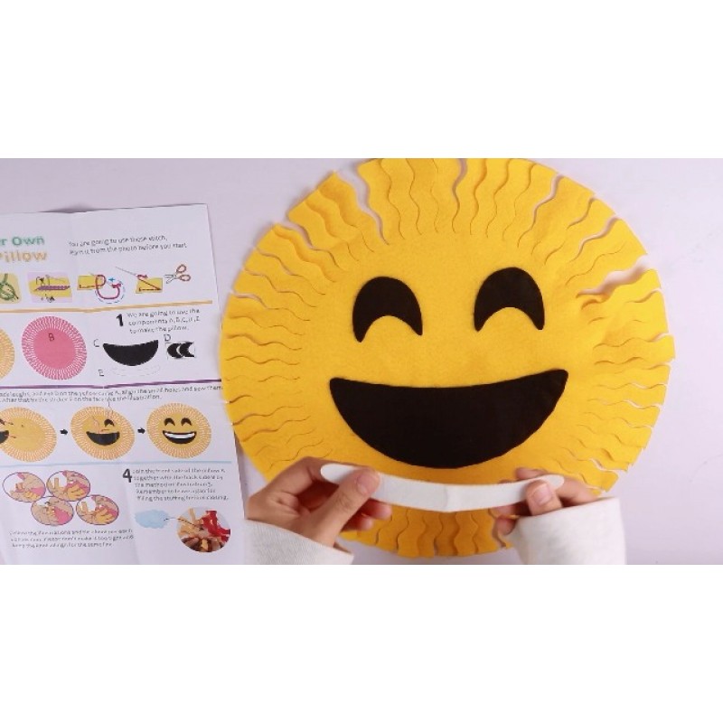 noonimum Sewing Kit for Kids - 8-12세 소녀용 바느질 키트, 아동 바느질 키트, No Sew Emoji Craft Kit, 나만의 펠트 이모티콘 베개 만들기