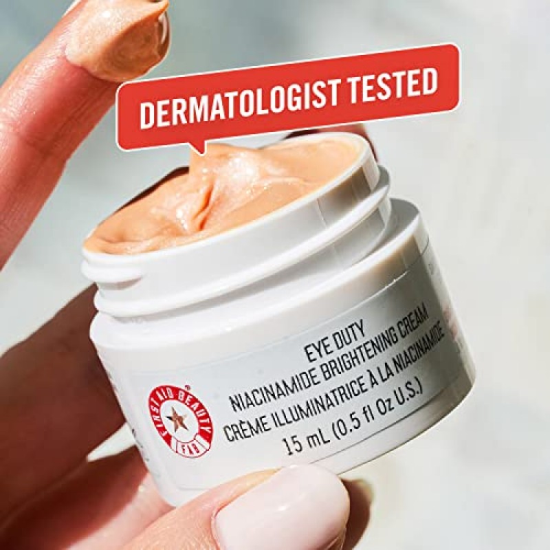 First Aid Beauty Eye Duty 나이아신아마이드 브라이트닝 크림, 다크서클과 붓기를 위한 일루미네이팅 아이 크림, 0.5oz.