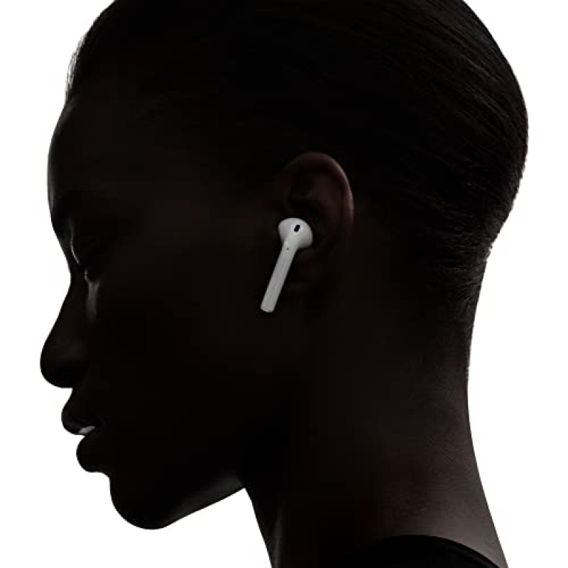 Apple AirPods(2세대) 무선 이어버드(Lightning 충전 케이스 포함). 24시간 이상의 배터리 수명, 손쉬운 설정. iPhone용 블루투스 헤드폰