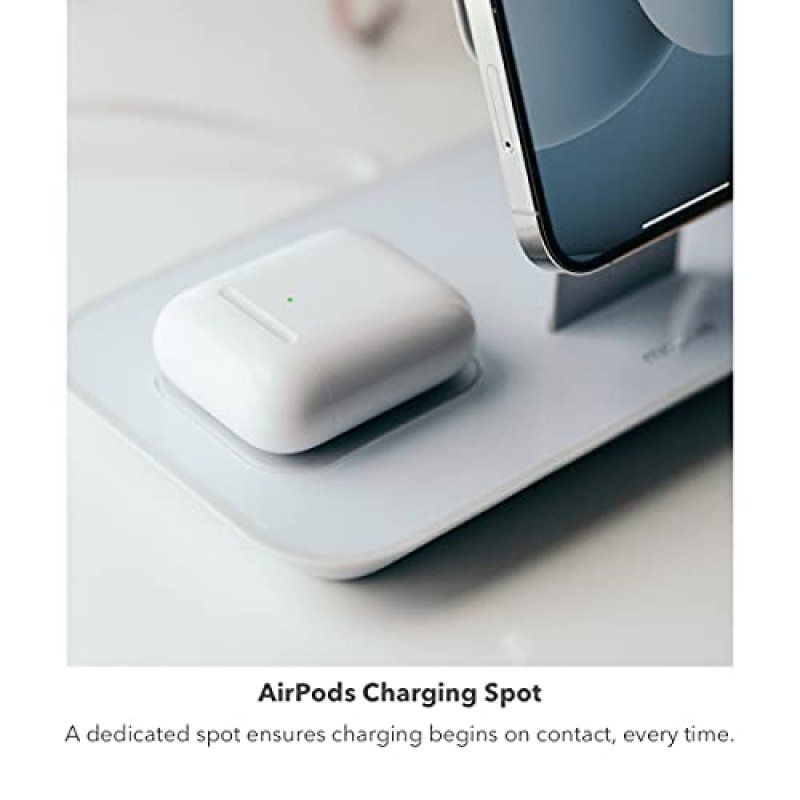 Apple iPhone, AirPods/AirPods Pro & Watch용 mophie 3-in-1 Magsafe 무선 충전 스탠드, 15W 초고속 충전, 세련된 유광 마감 - 화이트(MagSafe 충전기는 포함되어 있지 않음)