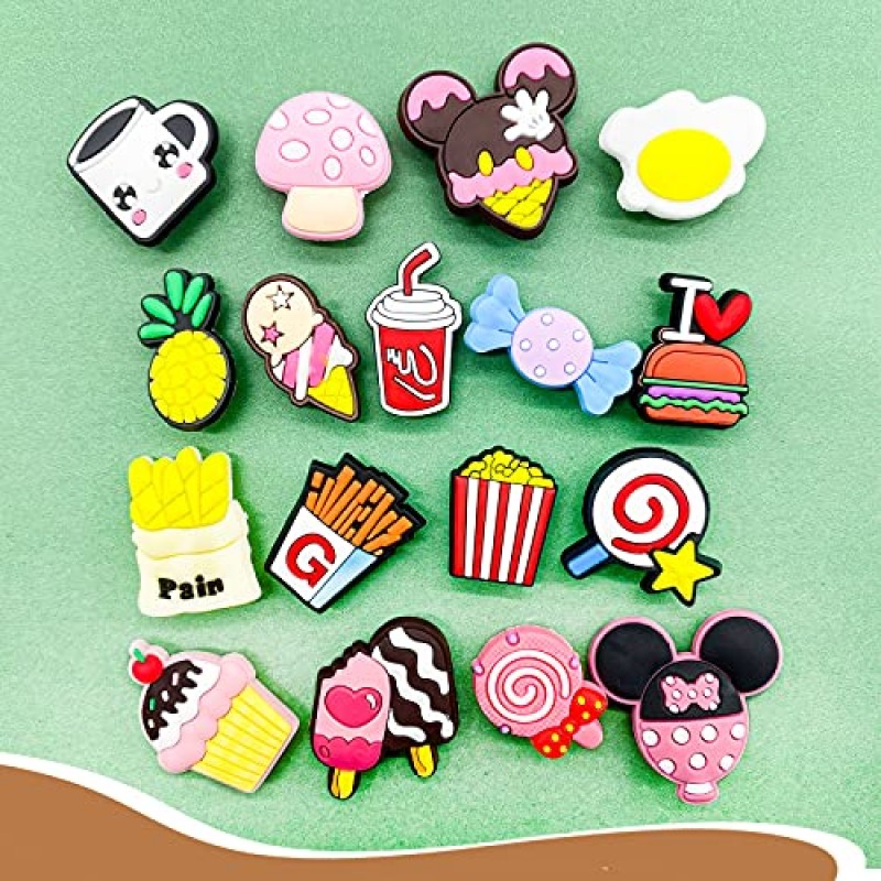 HYTYQDAFA 150pcs 구두 매력 장식의 많은 다른 PVC 혼합 구두 장식을위한 활기찬 멋진 귀여운 모양 파티 선물 무작위 없음