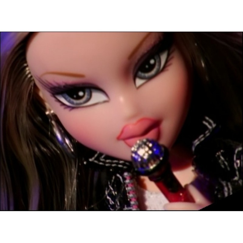 Bratz® Rock Angelz™ 20 Yearz 스페셜 에디션 패션 인형 Yasmin™