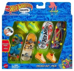 Hot Wheels 스케이트 트릭 아웃 팩, Hot Wheels 테마 핑거보드 4개 및 스케이트 슈즈 2켤레, 독점 세트 1개 포함(스타일은 다를 수 있음)