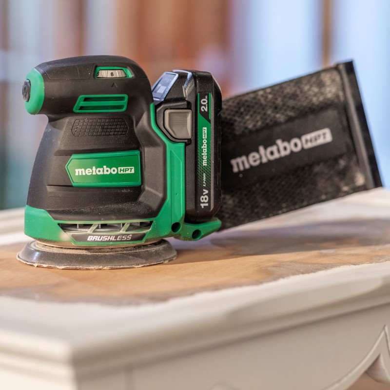 Metabo HPT 18V MultiVolt™ 무선 5인치 무작위 궤도 샌더 | 도구만 - 배터리 없음 | 가변 속도 | 브러시리스 모터 | 전기 브레이크 | SV1813DAQ4