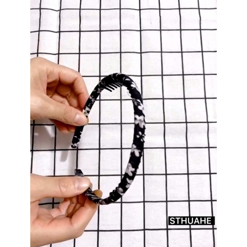 STHUAHE4PC 여러 가지 빛깔의 보호 수지 치아 빗 헤어 후프 헤어 밴드 머리띠 헤어 액세서리 여성용 뷰티 헤어 (4 색)