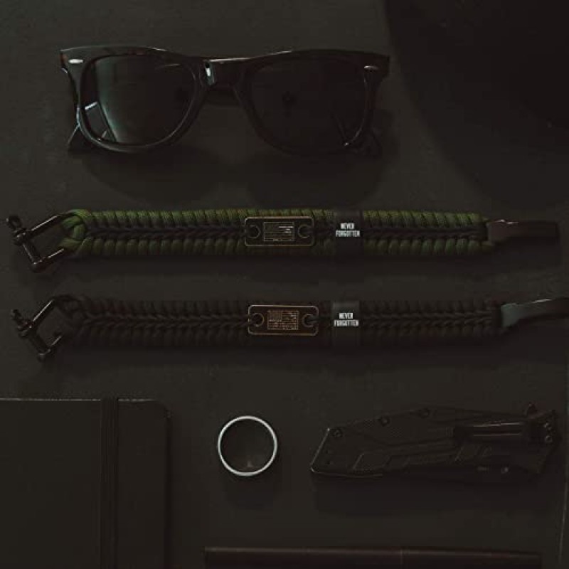 Hero Company Never Forgotten Paracord 팔찌 - 청동 미국 국기가 있는 남성용 전술 생존 팔찌 - 군 참전용사와 동반자 개를 짝짓는 데 도움이 됨