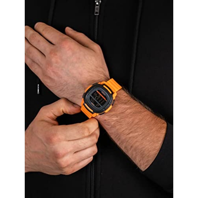 실리콘 스트랩 명령이 포함된 Timex 남성용 디지털 시계