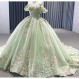 Mauuwy 3D 꽃 Quinceanera 드레스 볼 가운 푹신한 반짝 이는 Tulle 스위트 16 드레스 오프 어깨 댄스 파티 드레스 Y117