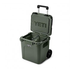 접이식 잠망경 손잡이가 있는 YETI Roadie 48 바퀴 달린 쿨러