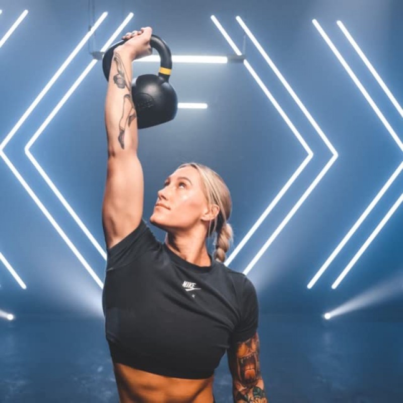 Tru Grit Fitness 주철 케틀벨 무게 – 간편한 그립 핸들 – 분말 코팅 – 홈 체육관 장비 – 사용 가능한 무게 크기: 10, 12, 15, 20, 25, 26, 30, 35, 44, 53, 62, 70 lbs