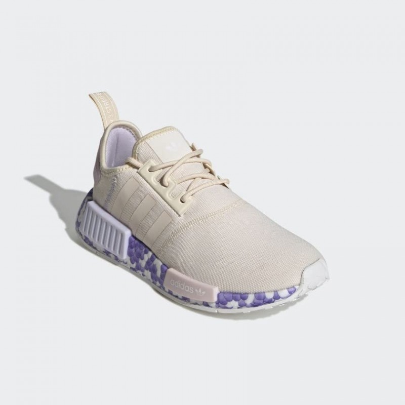 아디다스 오리지널스 여성 NMD_R1 스니커즈