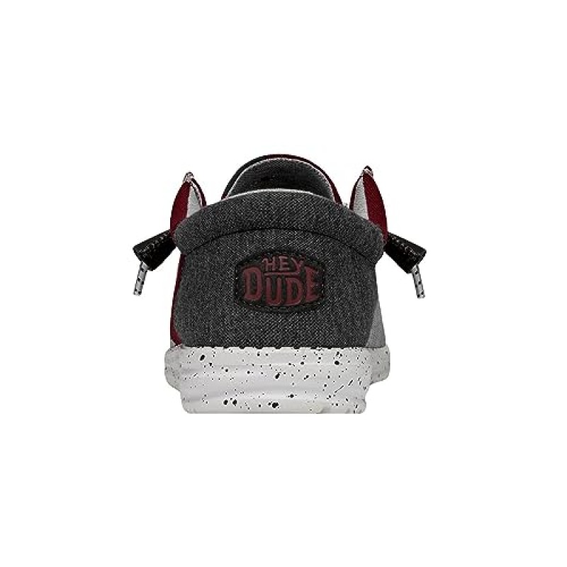 안녕하세요 Dude Wally Tri Varsity 크림슨 사이즈 M9 | 남성 신발 | 남성 슬립온 로퍼 | 편안하고 가벼운 무게