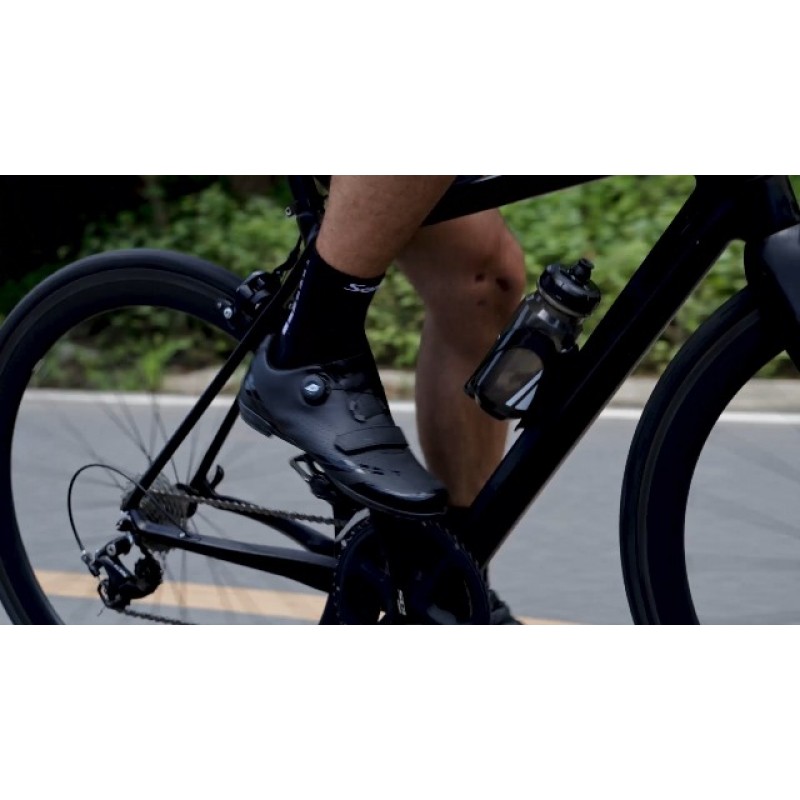 Bikewa 남성용 자전거 반바지 3D 패딩 사이클링 도로 자전거 타기 산악 자전거 타는 사람 자전거 UPF 50+ 사이클 반바지 지퍼 포켓