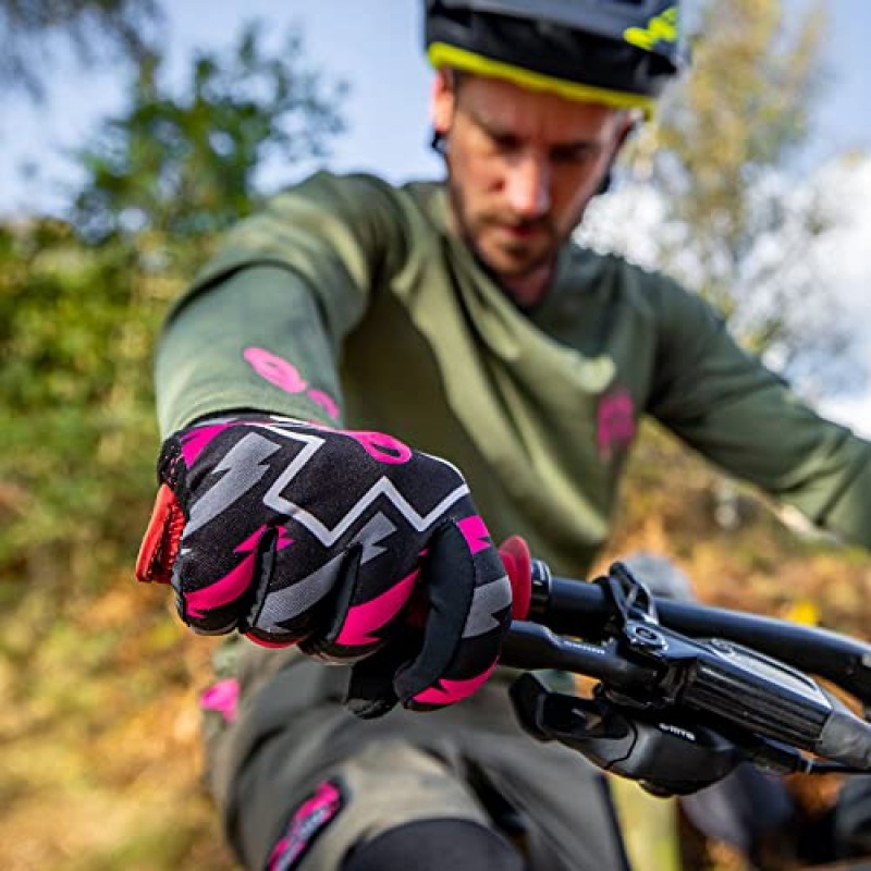 Muc Off Camo MTB 장갑, 자전거 라이딩을 위한 프리미엄, 수제 슬립온 장갑 - 통기성, 터치스크린 호환 소재