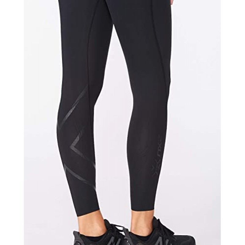 2XU 트레이닝 및 피트니스용 플랫 와이드 허리밴드가 있는 여성용 포스 미드라이즈 압축 스타킹, 블랙/네로, 미디엄