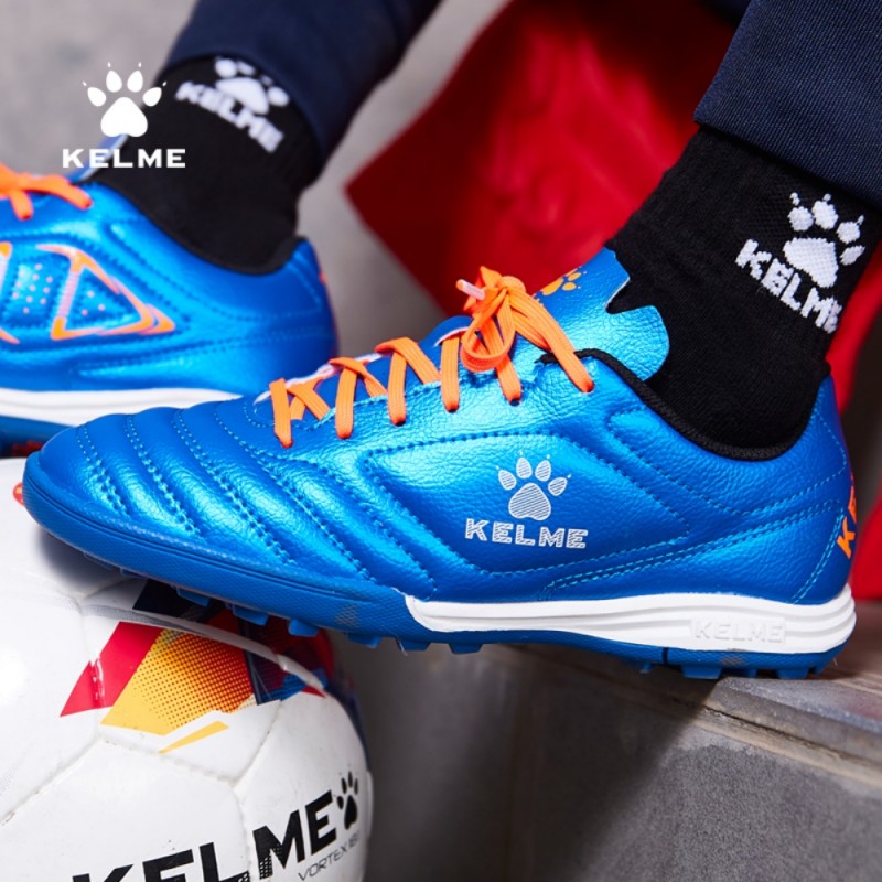 KELME 남자 축구화 아치 지원 클리트 전문 풋살 운동화 야외 실내 TF 용 통기성 운동 축구 부츠