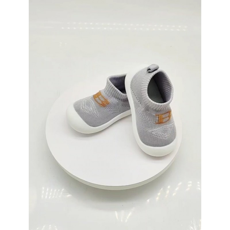 YTWM Baby Girls Shoes 0-18 개월 동안 첫 번째 생일 운동화, 쉬운 착용 미끄럼 방지 경량 아기 실내 실외 운동화