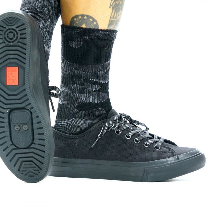 Chrome Industries Kursk AW Pro 스니커즈 - SPD 클립리스 스타일 거리 및 산악 자전거 신발, Panaracer 아웃솔 포함
