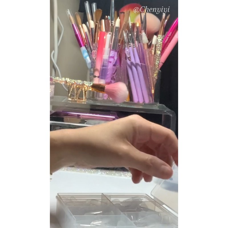 CHENYIYI 아몬드 네일 팁 500Pcs, 아크릴 손톱을 위한 전체 커버 소프트 젤 네일 팁 전문가, 10 크기 손톱에 지우기 프레스 인공 거짓 손톱 가정용 네일 확장을 위한 팁 DIY 네일 살롱