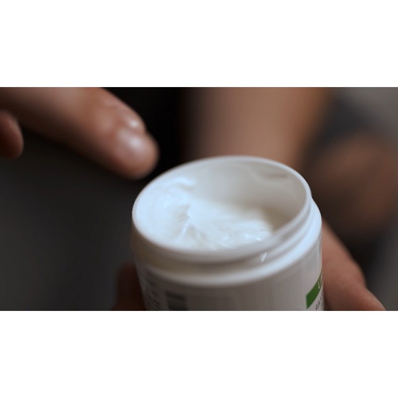 PurOrganica Urea 40% 풋 크림 - Made in USA - 옥수수, 굳은 살 및 각질 제거제 - 모이스처라이저 및 수분 공급제 - 두껍고, 갈라지고, 거칠고, 죽은 피부와 건조한 피부용