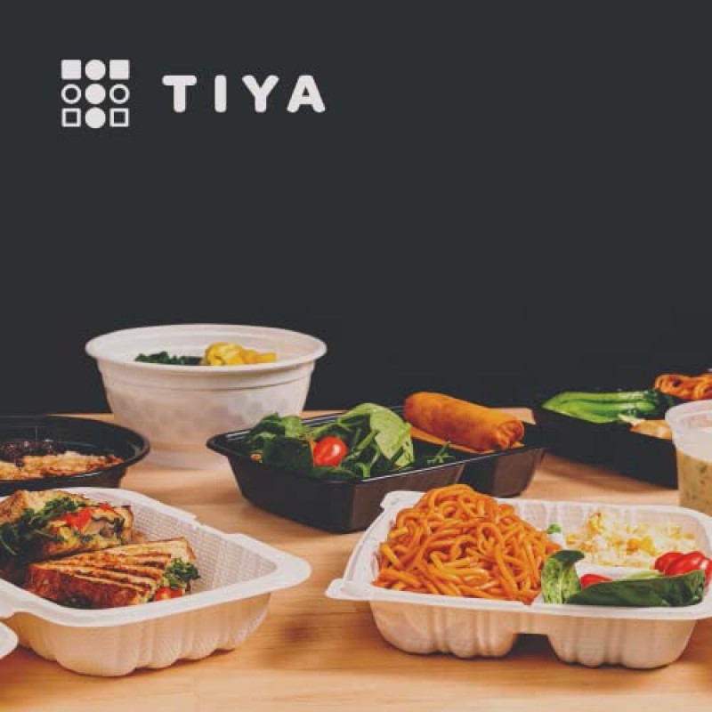 TIYA 테이크아웃 식품 용기 - 뚜껑이 있는 32온스 대용량 150팩 - 직사각형 플라스틱 식품 보관함 - 재사용 가능한 전자레인지용 식기세척기 안전 레스토랑 세트 - 테이크아웃 및 식사 준비를 위한 누출 방지
