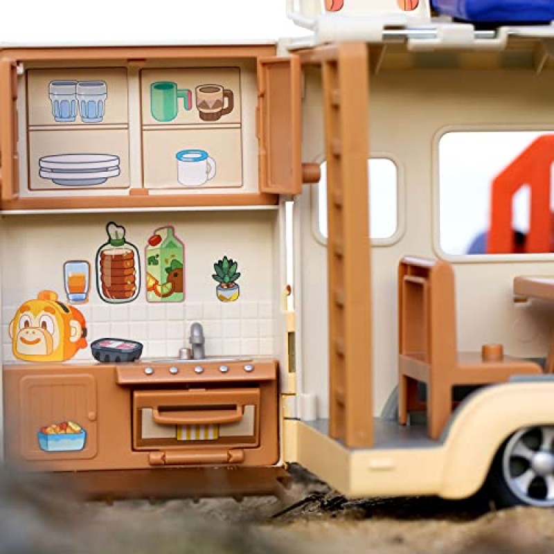 Bluey Caravan Playset, 2.5-3인치 피규어, 캠퍼 밴 1개, 피규어 2개, 액세서리 5개, 스티커 1개 포함