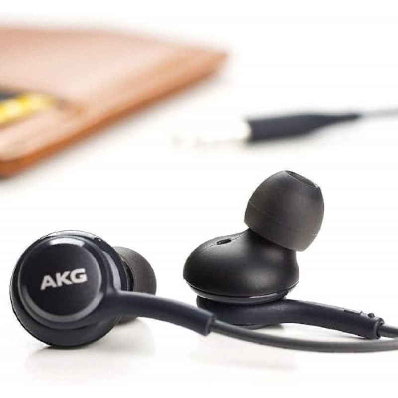 SAMSUNG AKG 유선 이어버드 음악, 전화 통화, 업무용 리모컨 및 마이크가 포함된 기존 USB Type C 이어폰형 이어버드 헤드폰 - 소음 차단 깊은 베이스, 벨벳 휴대용 파우치 포함 - 블랙