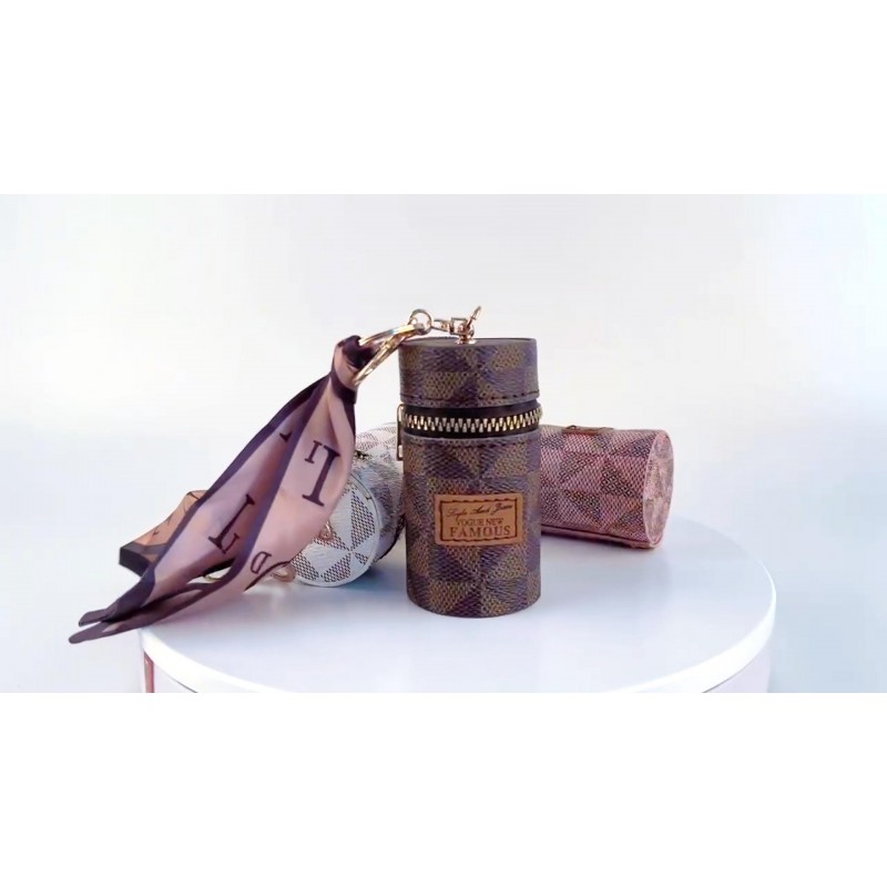 BADETI 3PCS 립스틱 케이스 립스틱 주최자 고급 가죽 립글로스 가방 미니 립스틱 케이스 키체인 립스틱 홀더 소녀 여행 립글로스 메이크업 보관 케이스 지갑 향수 손톱 폴란드어