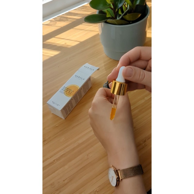 아유르베다 비타민 C 오일 - 로즈힙 오일, 아슈와간다, 스쿠알란이 함유된 스킨 브라이트닝 Vit C 세럼 - 하이드레이팅 페이스 오일 - 기름기가 없는 페이셜 오일 - 순수 비타민 C 오일 - 럭셔리 스킨 케어 제품 - 30ml