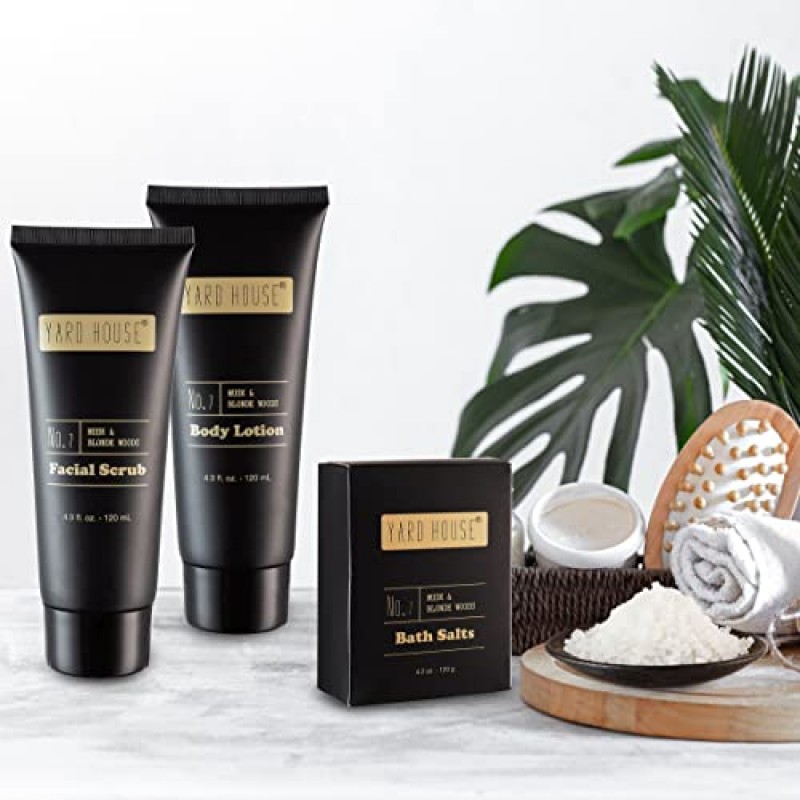 Yard House 남성용 목욕 및 바디 선물 세트 - 머스크 및 블론드 우드 - 아빠, 남편을 위한 딸, 아내, 아들의 럭셔리 아버지날 선물 - 세면용품 가방에 들어 있는 그를 위한 편안한 스파 키트 w. 풀사이즈 아이템