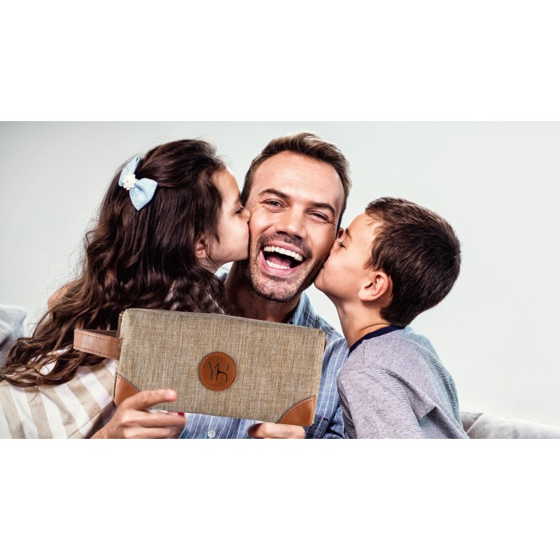 Yard House 남성용 목욕 및 바디 선물 세트 - 머스크 및 블론드 우드 - 아빠, 남편을 위한 딸, 아내, 아들의 럭셔리 아버지날 선물 - 세면용품 가방에 들어 있는 그를 위한 편안한 스파 키트 w. 풀사이즈 아이템