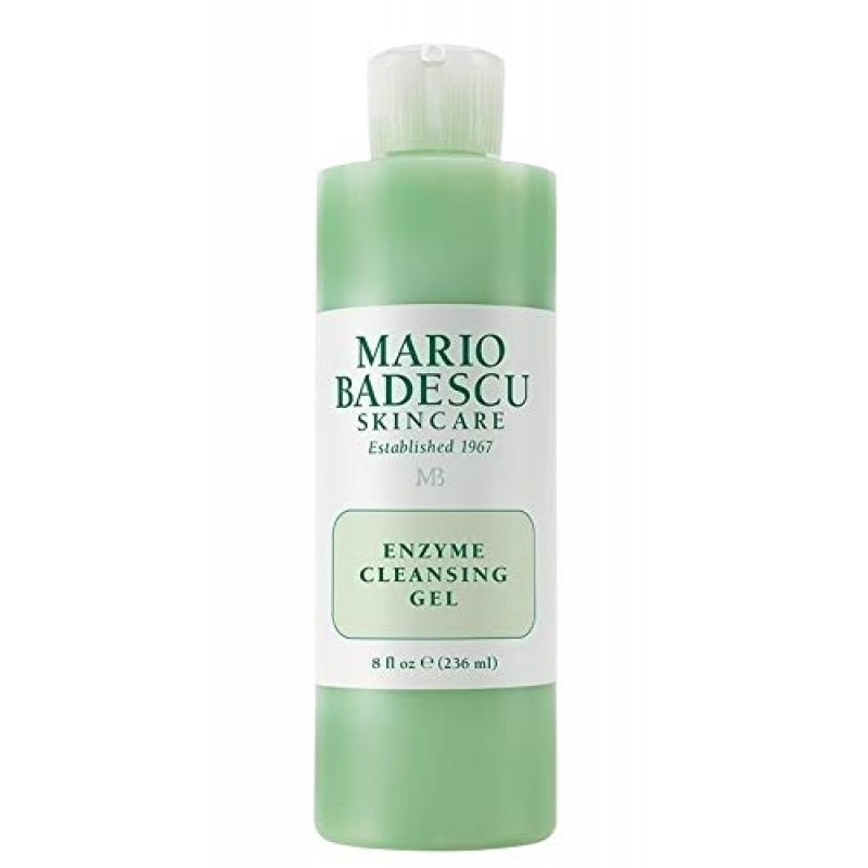 Mario Badescu MB 즐겨찾기 컬렉션, 스킨 케어 선물 세트에는 SPF 17 모이스처라이저, 효소 클렌징 젤, 오이 클렌징 로션, 핸드 크림, 바디 로션, 화장품 가방 및 소형 거울이 포함되어 있습니다.