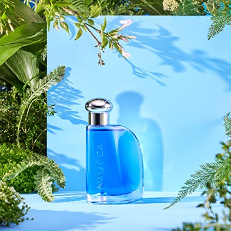 Nautica Blue 남성용 선물 세트 2피스 - 오드뚜왈렛 스프레이 1.6oz + 탈취 바디 스프레이 6.0oz