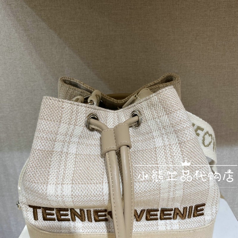 Teenie Weenie Bear 여성 의류 카운터 정통 23 여름 여성 Drawstring Crossbody Bag TTAK22FT03P