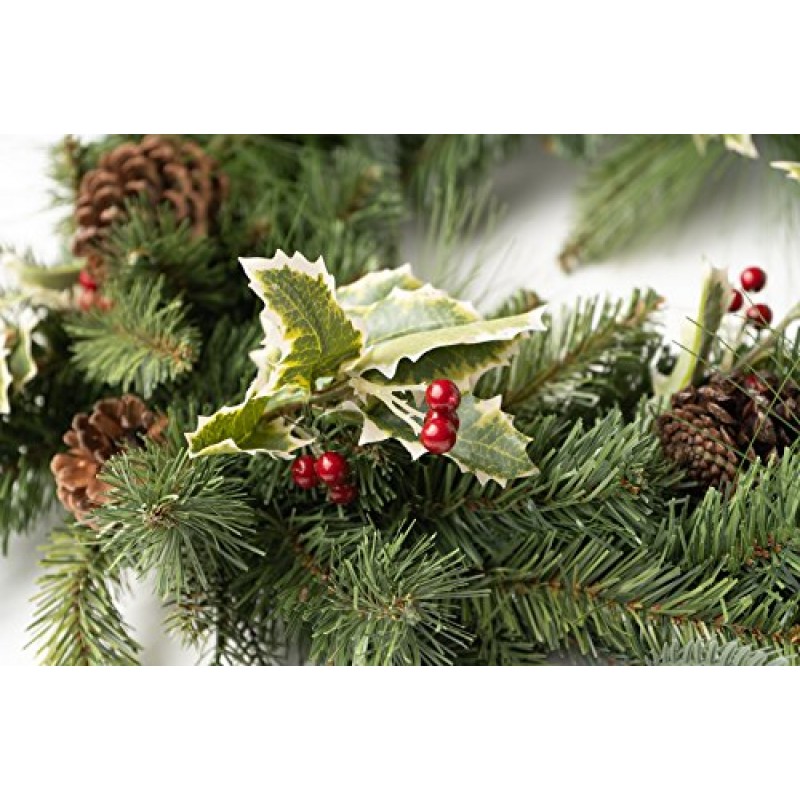 CraftMore Blakeley Pine Garland with Holly 6피트