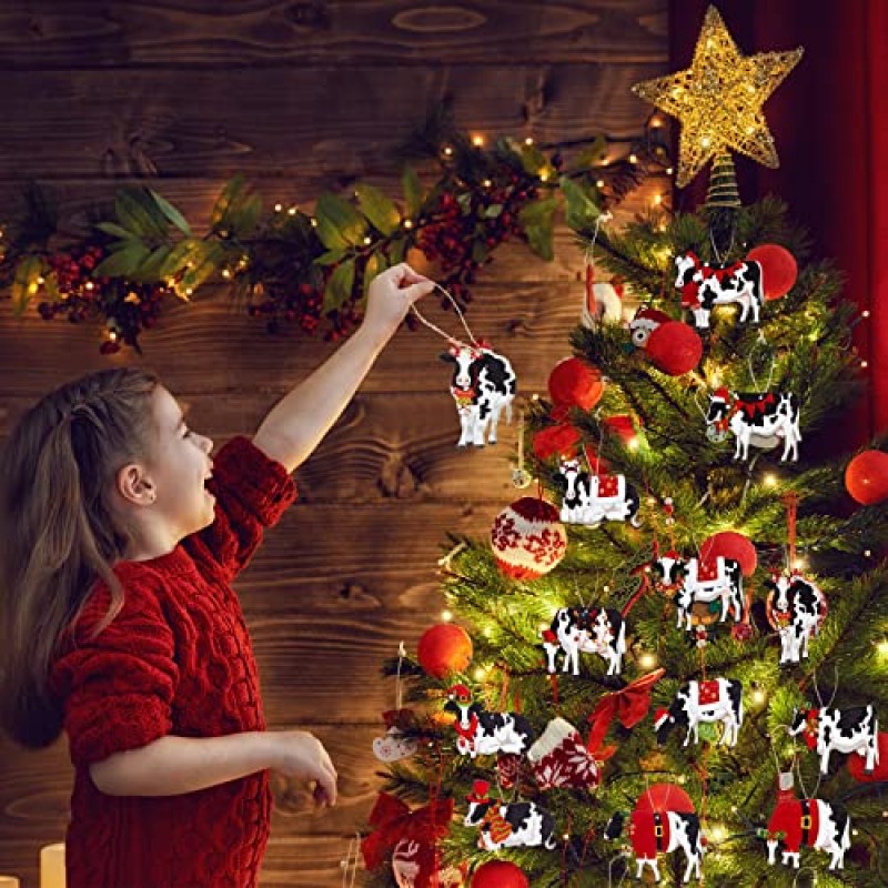 36 PC 크리스마스 암소 장식품 나무 교수형 크리스마스 암소 장식 암소 장식 교수형 장식품 귀여운 암소 크리스마스 트리 장식 화환이 있는 암소 장식 농장 나무 장식용 산타 모자 벨