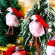 산타 모자에있는 Jexine 핑크 플라밍고 3 조각 크리스마스 휴일 장식품 매달려 플라밍고 선물 깃털 휴일을위한 장식 핑크 크리스마스 장식 크리스마스 나무 장식품