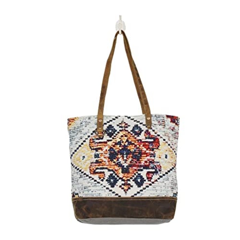 Myra Bag 스트리트 댄서 토트백 업사이클 캔버스, 러그 및 가죽 S-2548