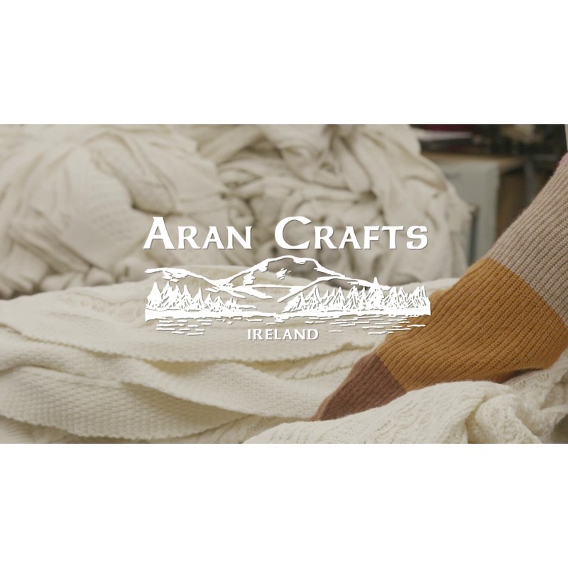 Aran Crafts 남녀공용 아이리쉬 케이블 니트 크루넥 스웨터 (100% 메리노 울)