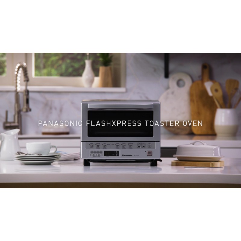 이중 적외선 가열 장치 및 탈착식 9인치 내부 베이킹 트레이를 갖춘 Panasonic 토스터 오븐 FlashXpress, 1300W, 4슬라이스, 흰색