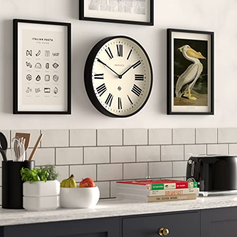 NEWGATE® 넘버 3 이탈리아 벽시계 - 원형 시계 - 주방 시계 - 거실용 시계 - 사무실 시계 - 현대식 케이스 - 로마 숫자 다이얼 - 스테이션 시계(검은색)