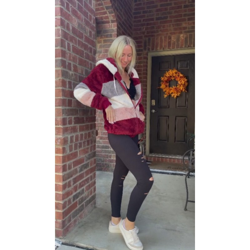 Micoson 여성 패션 컬러 블록 가짜 Shearling 코트 따뜻한 후드 지퍼 업 포켓이있는 퍼지 겨울 자켓